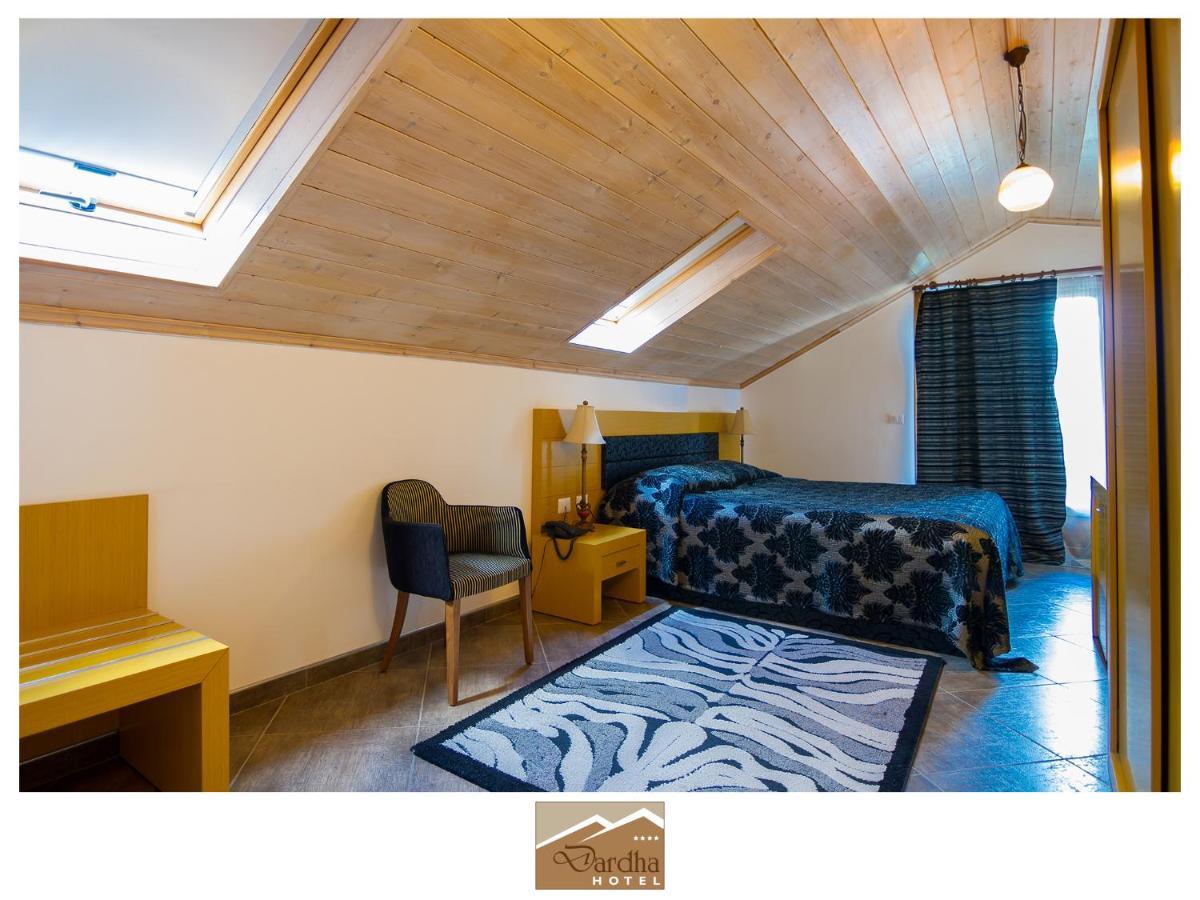 Hotel Dardha ห้อง รูปภาพ