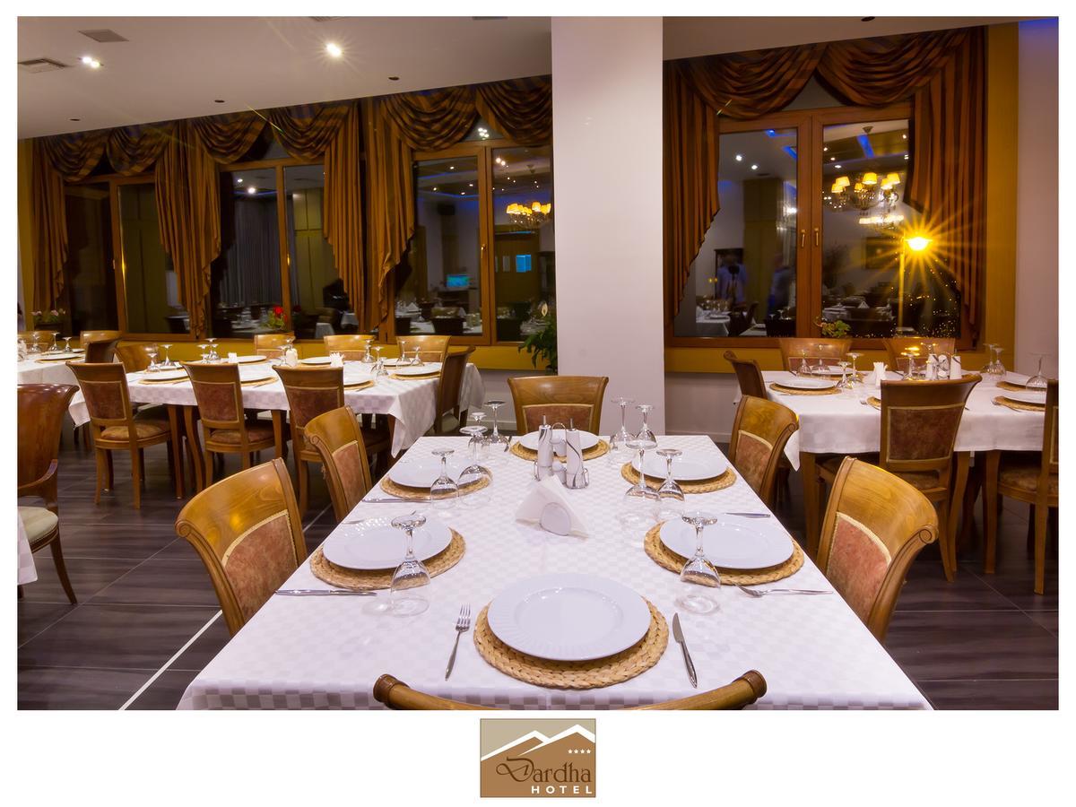 Hotel Dardha ภายนอก รูปภาพ