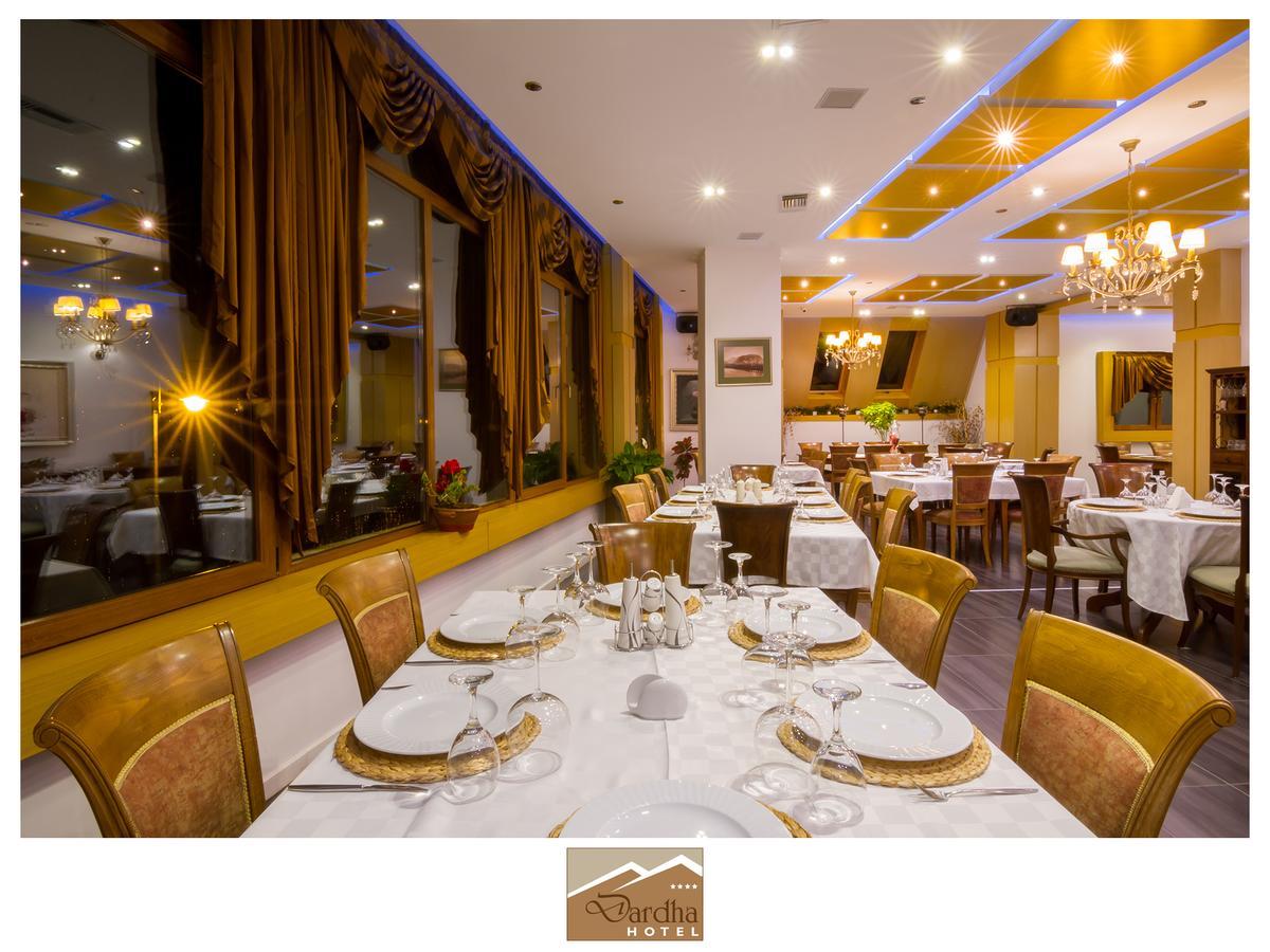 Hotel Dardha ภายนอก รูปภาพ